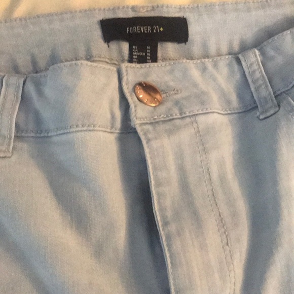 Size 16 pants - Picture 3 of 3